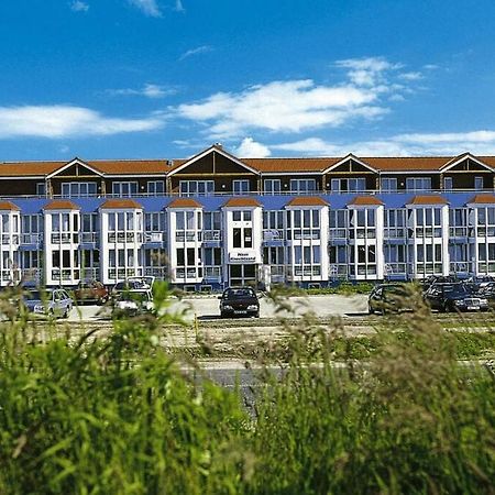 Apartment In Cuxhaven With A Shared Pool 外观 照片